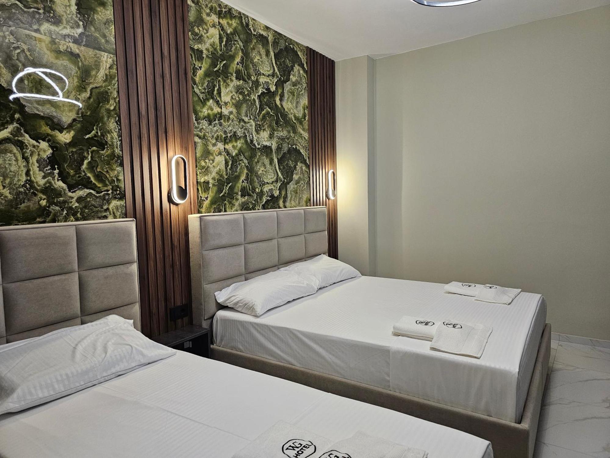 Wg Hotel Εξαμίλιο Εξωτερικό φωτογραφία